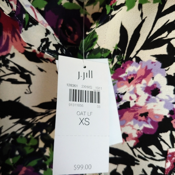 NWT J.JILL button-down blouse - Picture 5 of 8